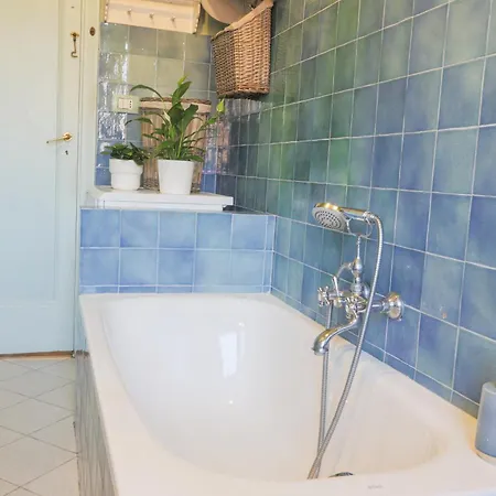 A 100m Dal Mare E Dal Gaslini Apartment *
