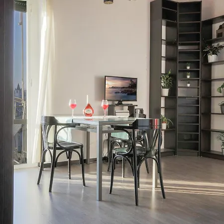 Apartment A 100m Dal Mare E Dal Gaslini